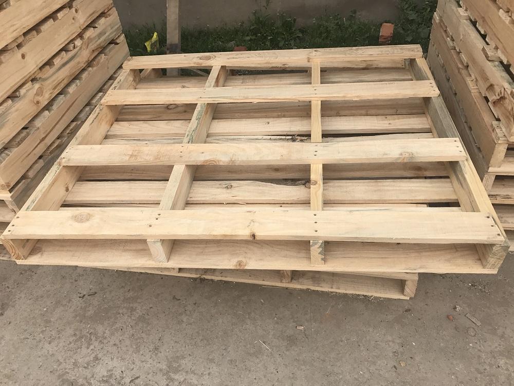 木托盤(pán)加工廠家為您介紹木托盤(pán)選材要求有哪些？